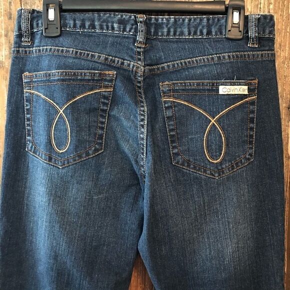 Calvin Klein Sz 8 Blue Denim Darkwash Classic Bootcut Western Music Jeans - Picture 3 of 6